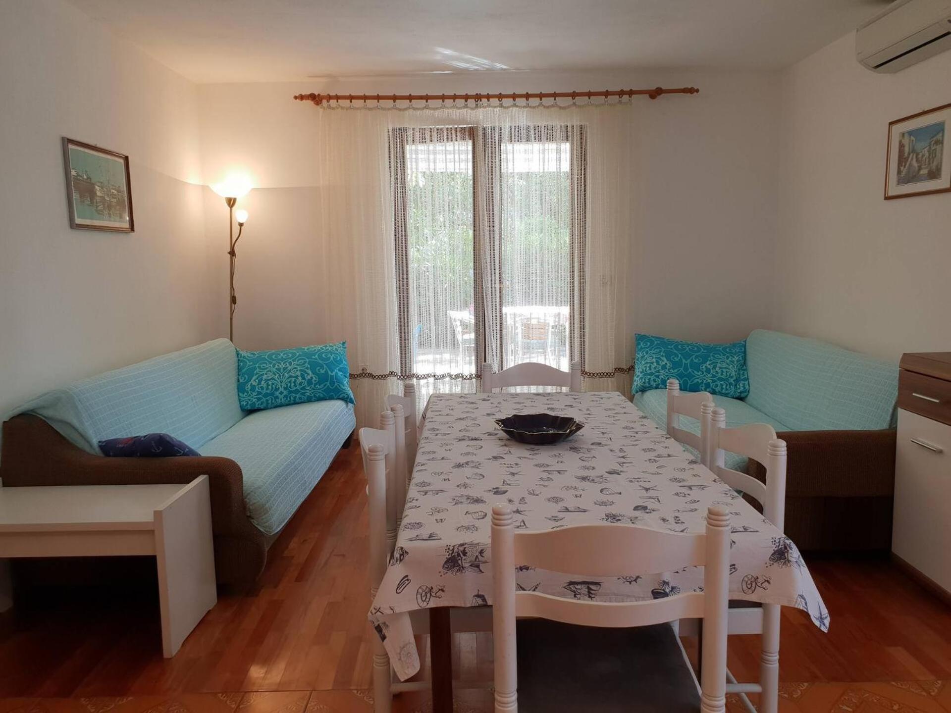 Apartments Srdoc Šilo Extérieur photo